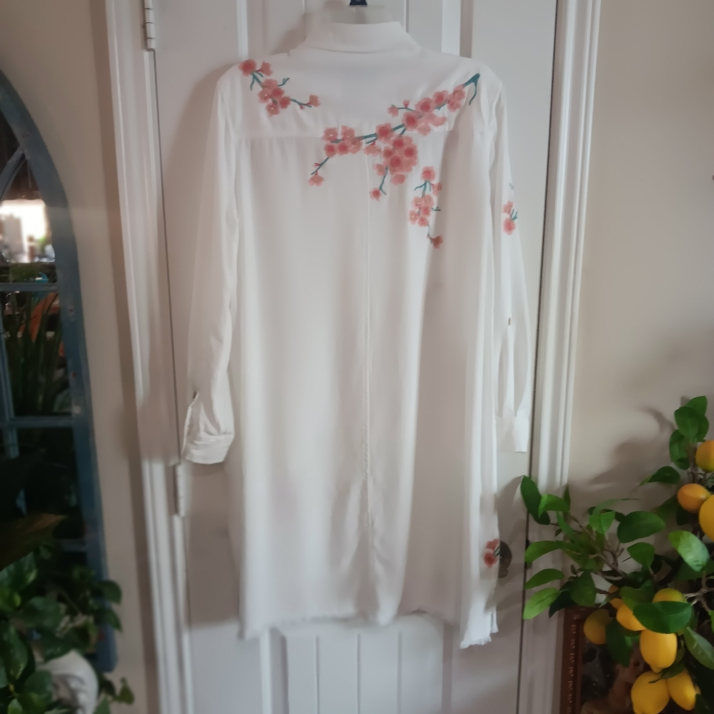 John Mark Button Front Raw Bottom Hem Pocket Fron… - image 7